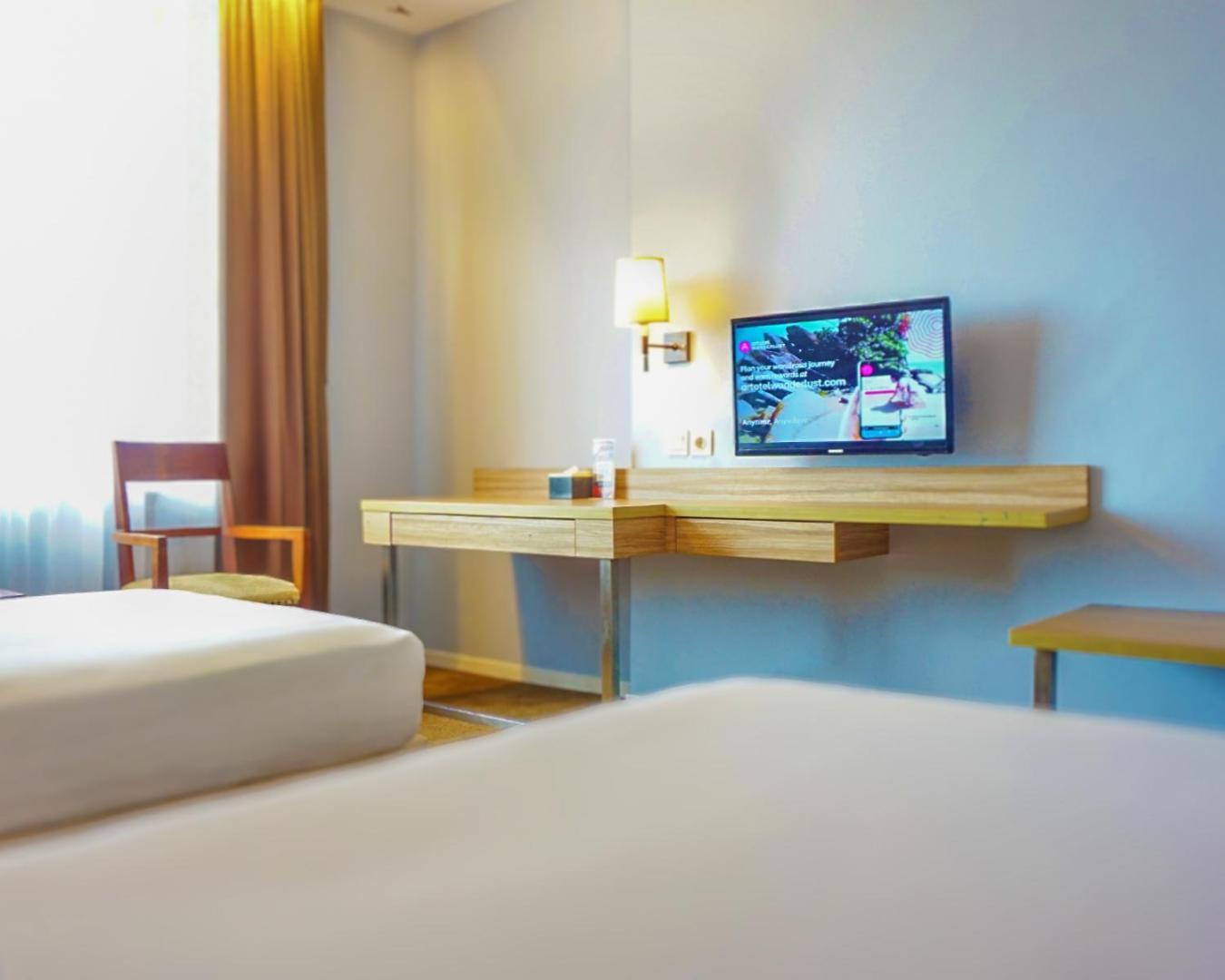 Hotel Dafam Пеканбару Екстериор снимка